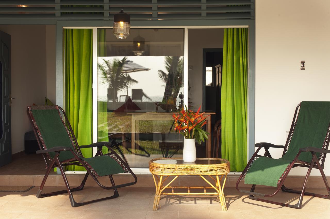 Isle Of Thalpe Bed & Breakfast Unawatuna Ngoại thất bức ảnh