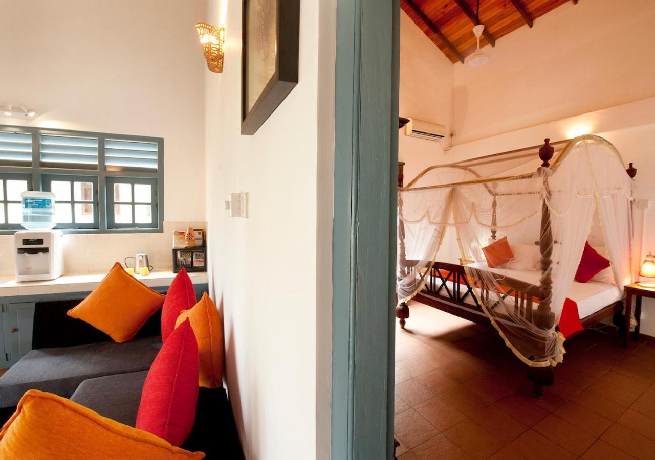 Isle Of Thalpe Bed & Breakfast Unawatuna Ngoại thất bức ảnh